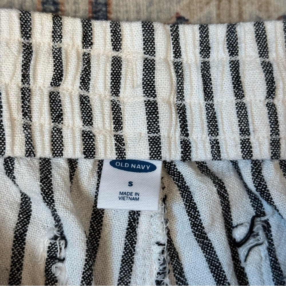 Old Navy Linen Blend Mid-Rise Cropped Striped Pull On Pants Women’s Size Small - Picture 9 of 13